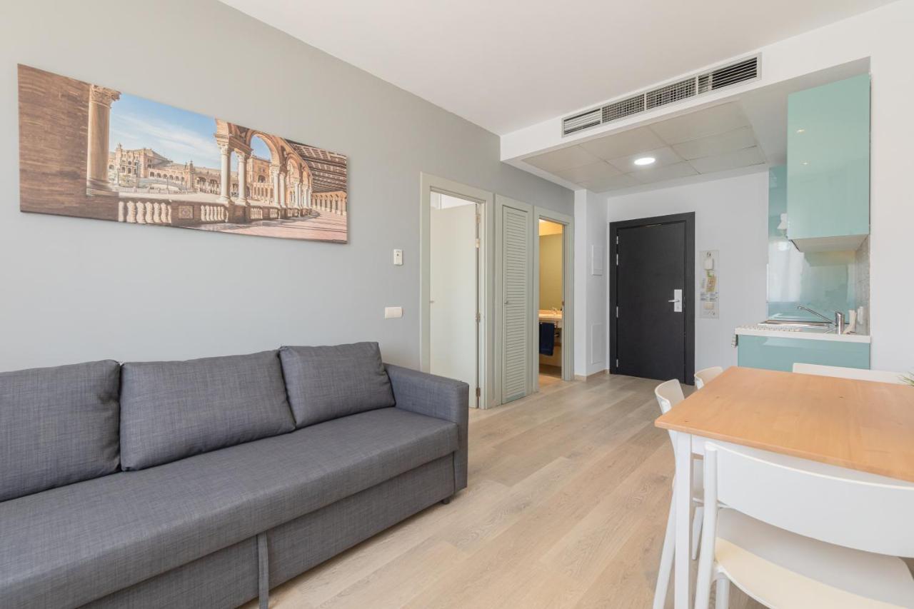 Apartment With Free Parking And Pool بورموخوس المظهر الخارجي الصورة