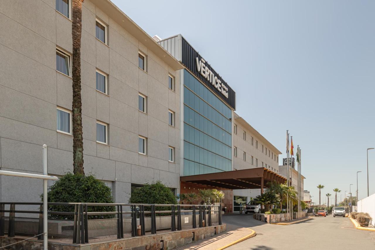 Apartment With Free Parking And Pool بورموخوس المظهر الخارجي الصورة